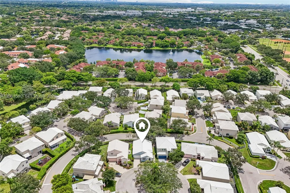 9613 NW 8th Cir Plantation, FL 33324