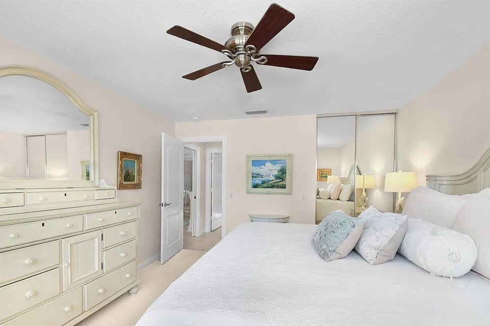 8016 SE Peppercorn Court Hobe Sound, FL 33455