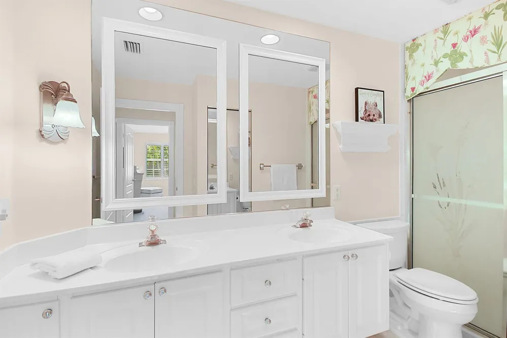 8016 SE Peppercorn Court Hobe Sound, FL 33455