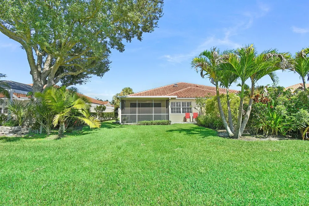8016 SE Peppercorn Court Hobe Sound, FL 33455