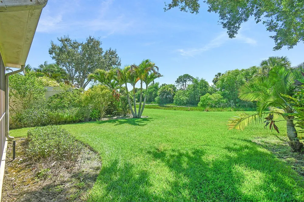 8016 SE Peppercorn Court Hobe Sound, FL 33455