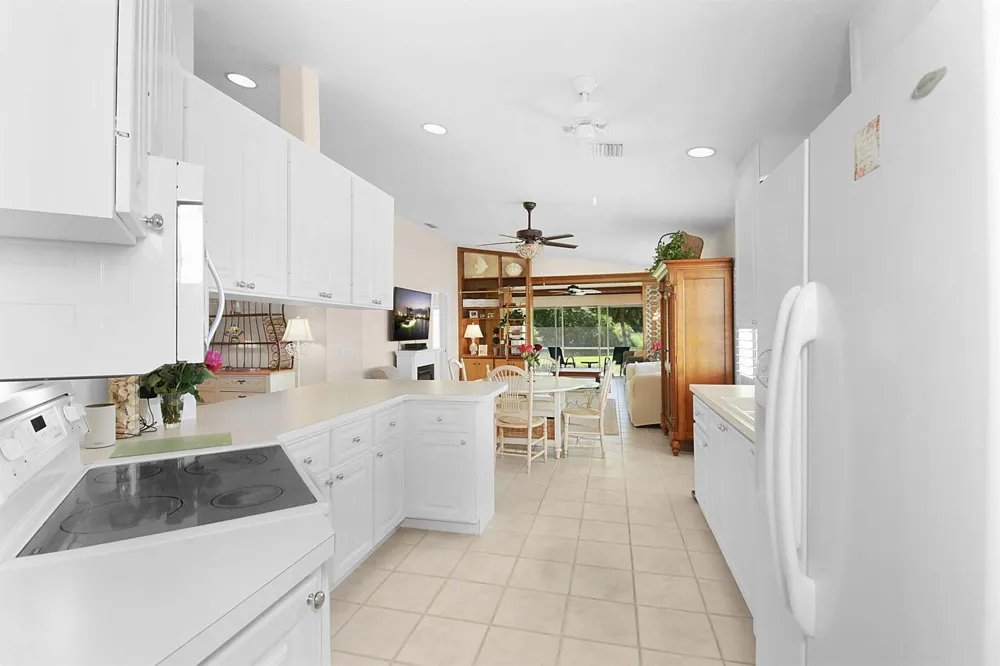 8016 SE Peppercorn Court Hobe Sound, FL 33455