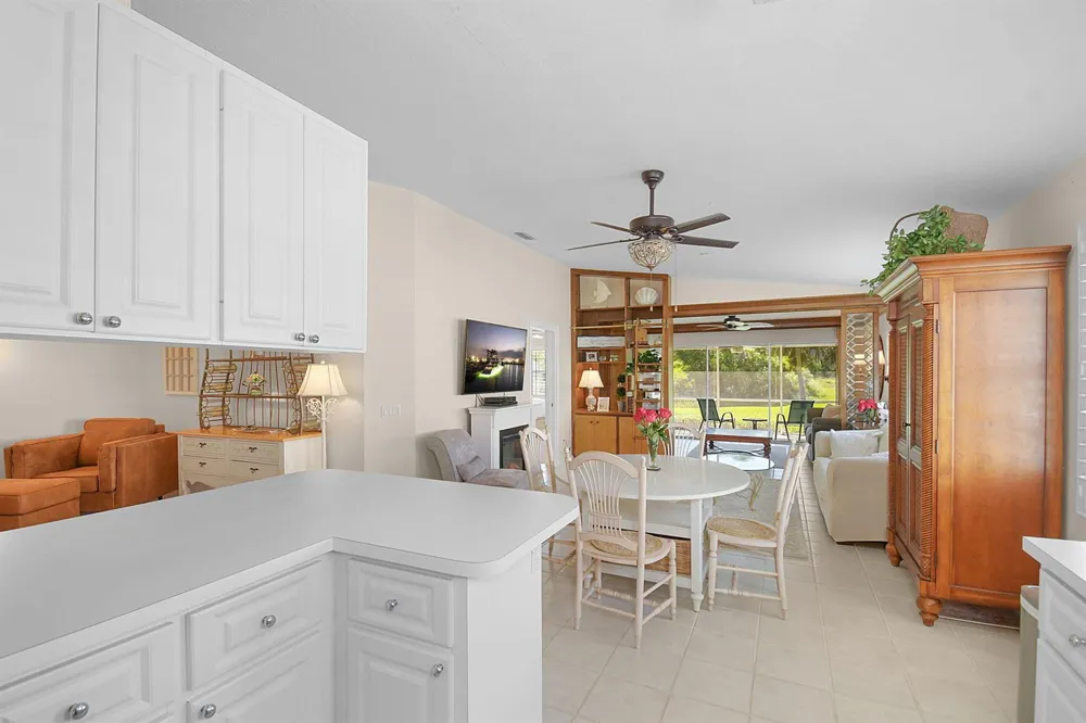 8016 SE Peppercorn Court Hobe Sound, FL 33455
