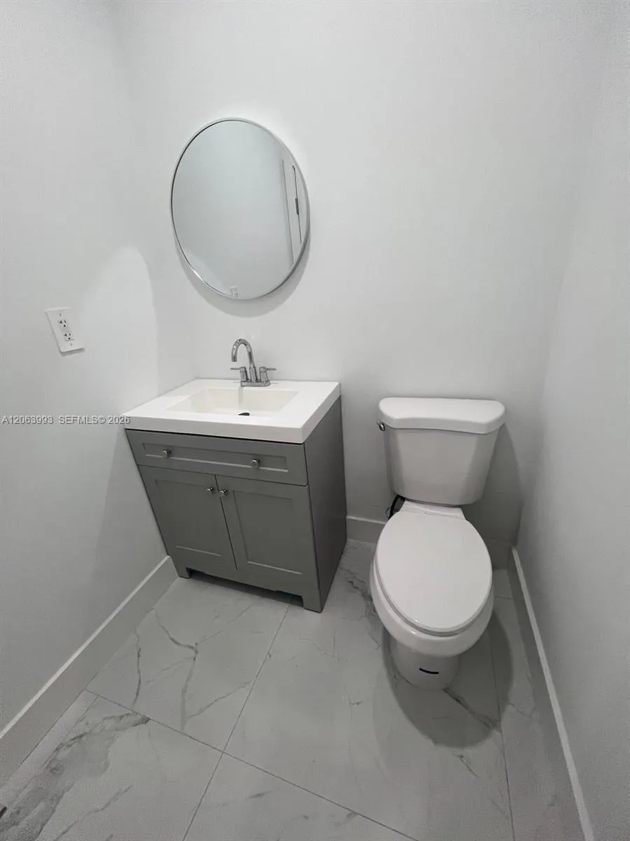2100 NW 102nd St #1 Miami, FL 33147