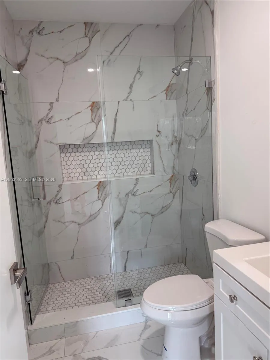 2100 NW 102nd St #1 Miami, FL 33147