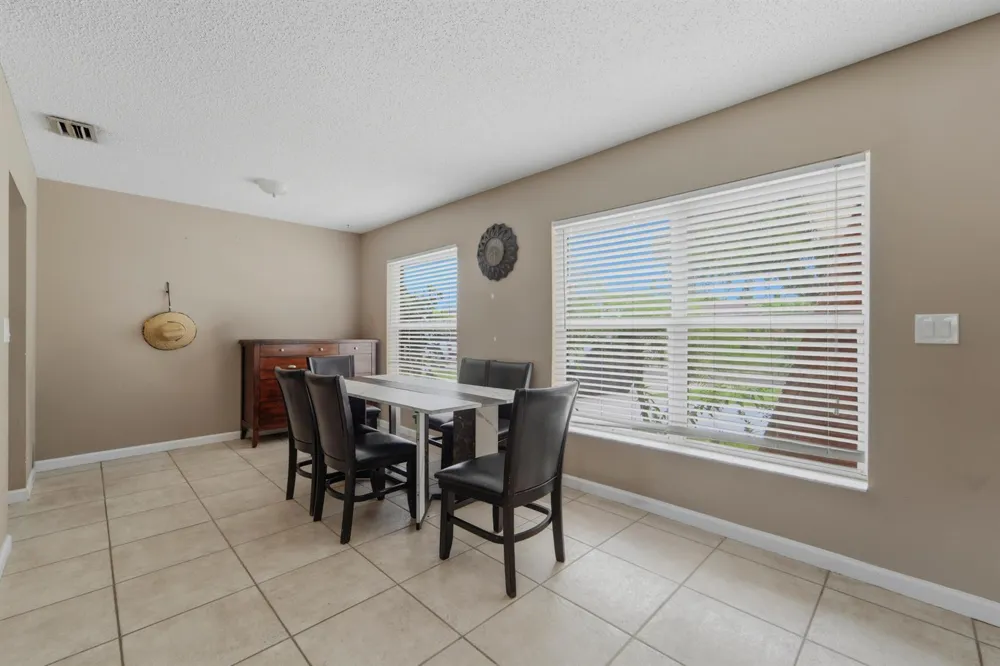 278 SANDPIPER AVENUE Royal Palm Beach, FL 33411