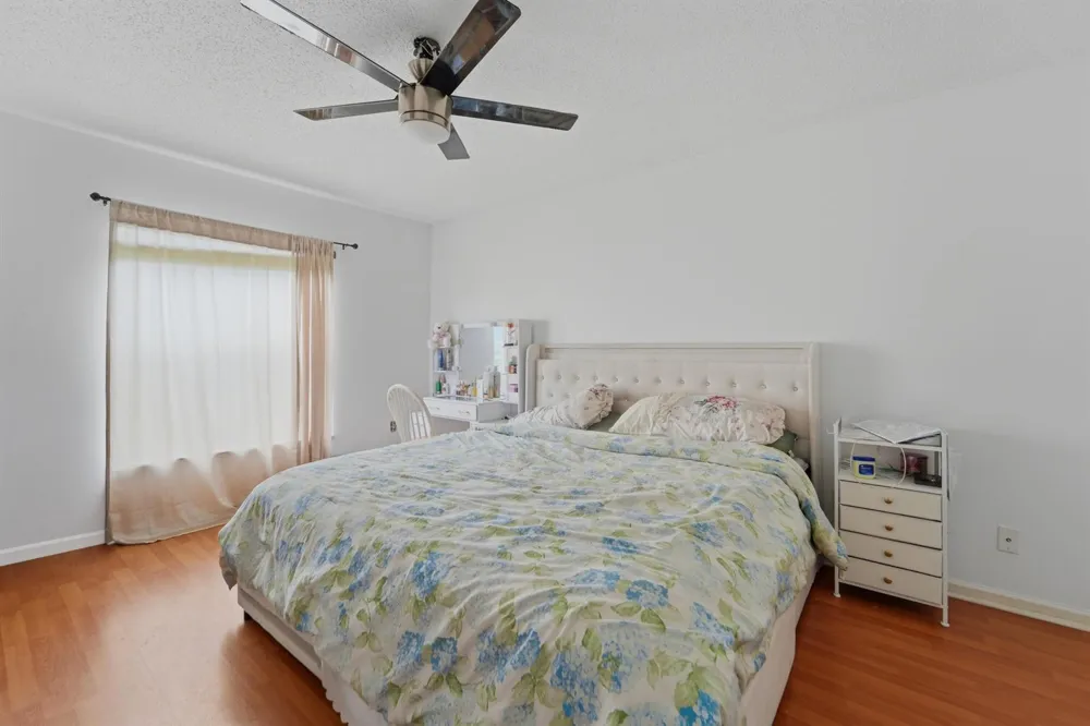 278 SANDPIPER AVENUE Royal Palm Beach, FL 33411