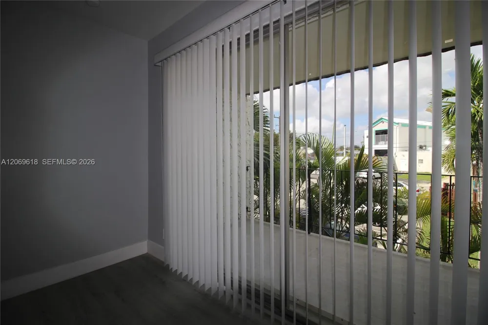 8701 SW 141st St #K6 Palmetto Bay, FL 33176