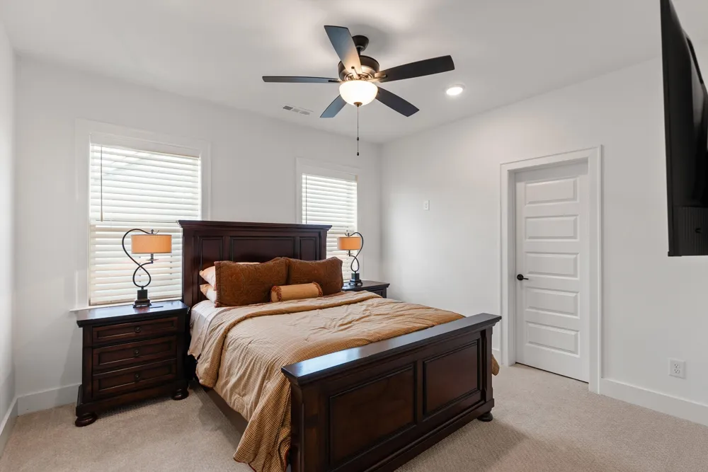 3312 Longport Ln Thompsons Station, TN 37179