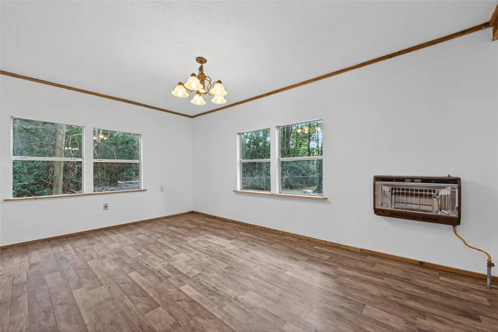 450 Dove Creek Dr Coldspring, TX 77331