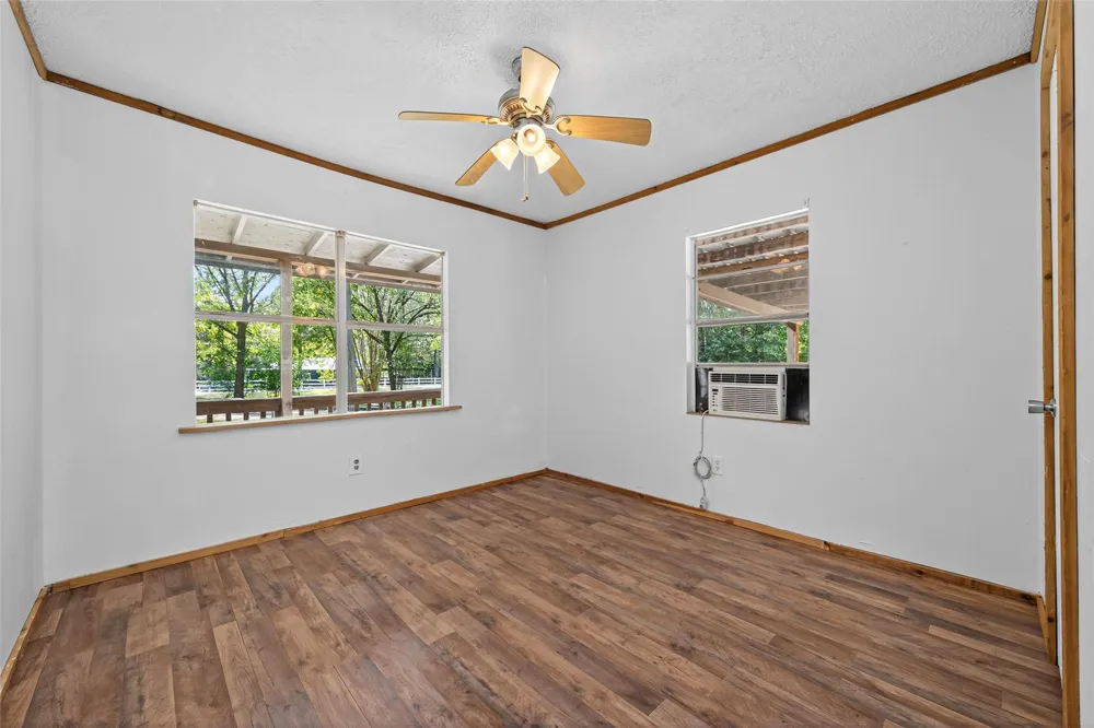 450 Dove Creek Dr Coldspring, TX 77331