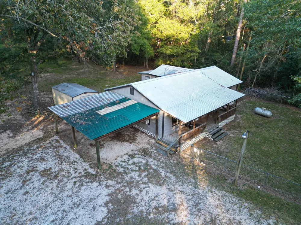 450 Dove Creek Dr Coldspring, TX 77331