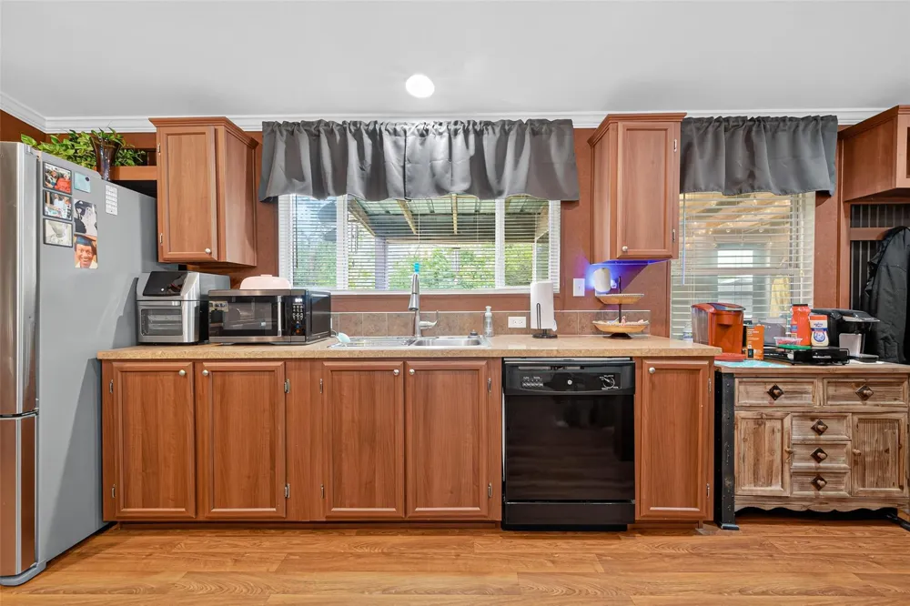 10715 Bozeman Ferry Road Midway, TX 75852