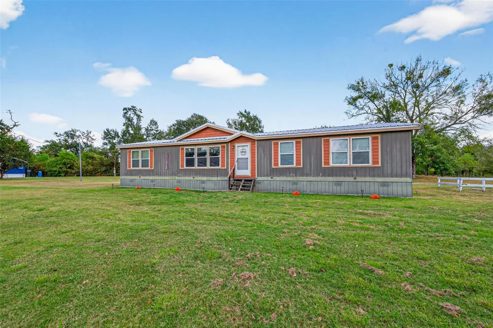 10715 Bozeman Ferry Road Midway, TX 75852