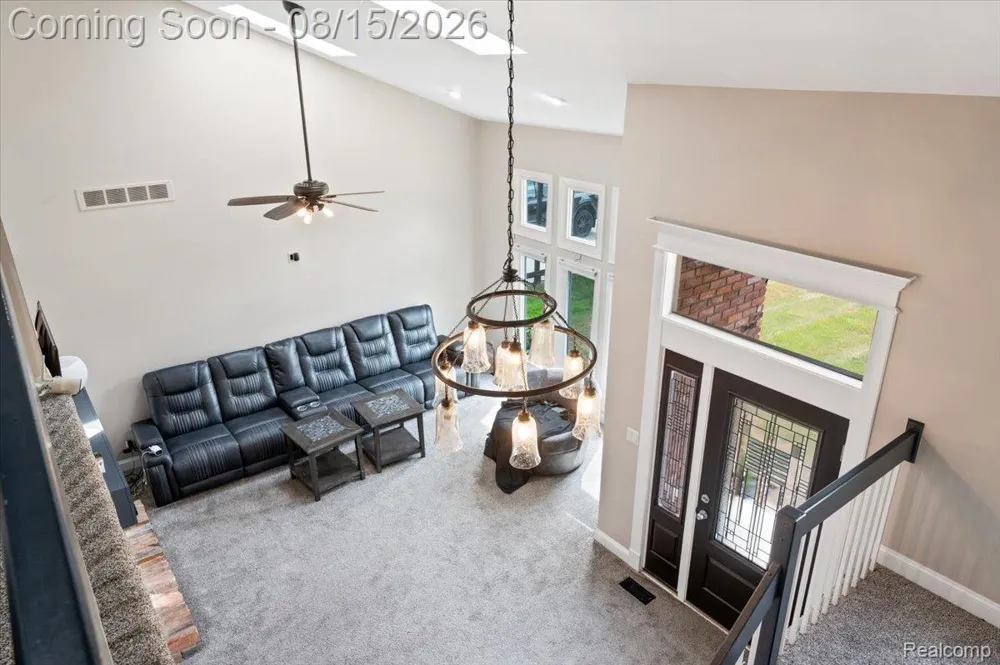 48952 Forest Drive Shelby Charter Township, MI 48317
