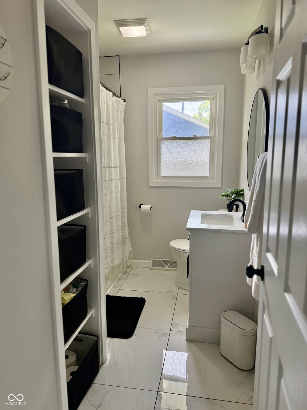 202 Wayside Drive Plainfield, IN 46168