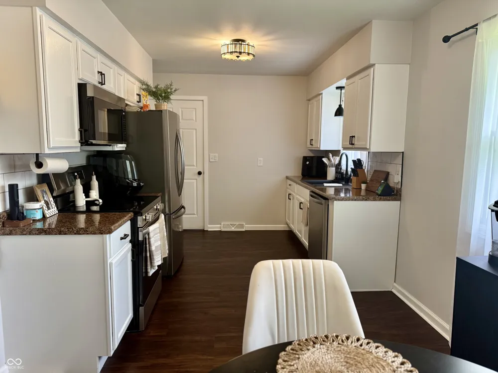 202 Wayside Drive Plainfield, IN 46168