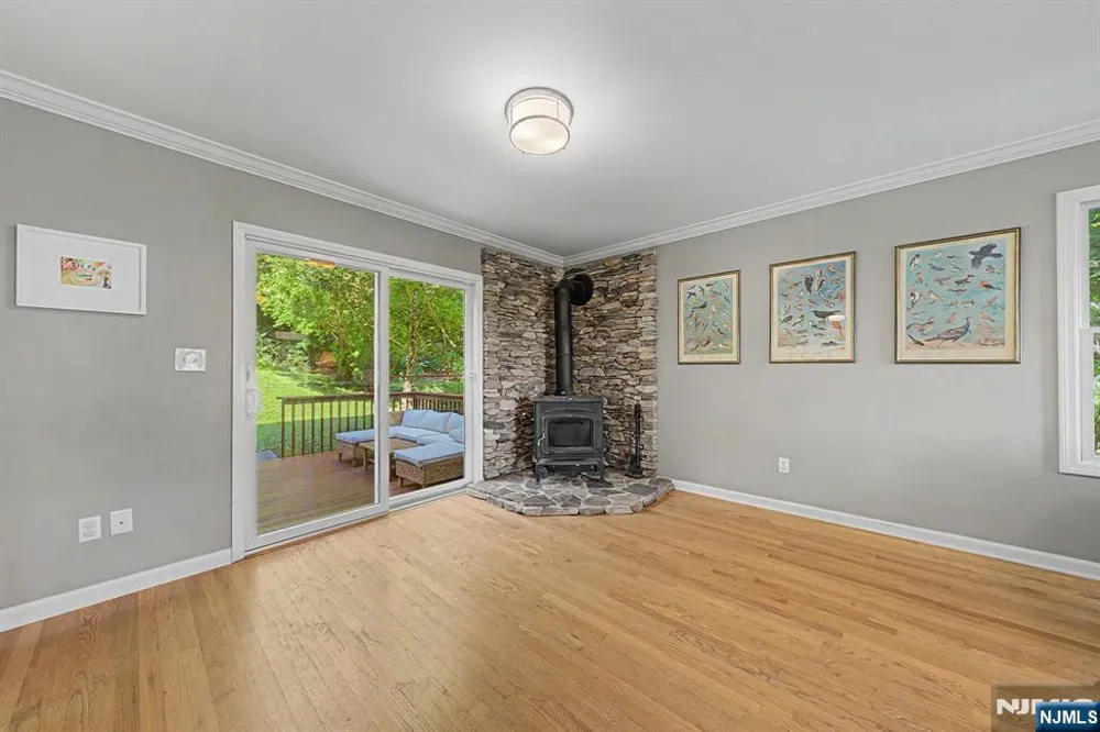 5 Valhalla Way Rockaway Township, NJ 07866