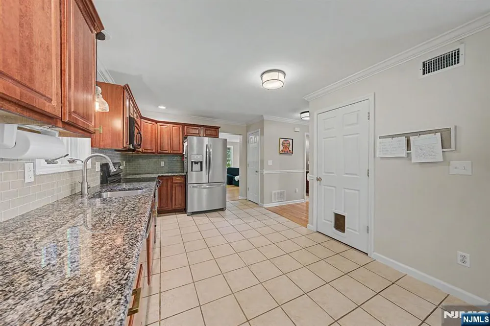 5 Valhalla Way Rockaway Township, NJ 07866