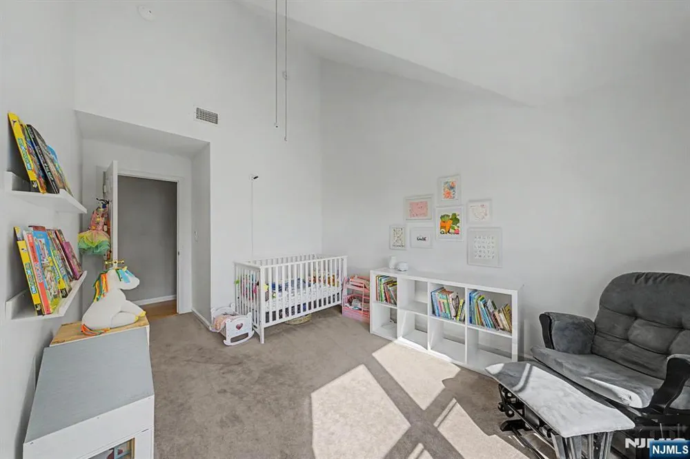 5 Valhalla Way Rockaway Township, NJ 07866