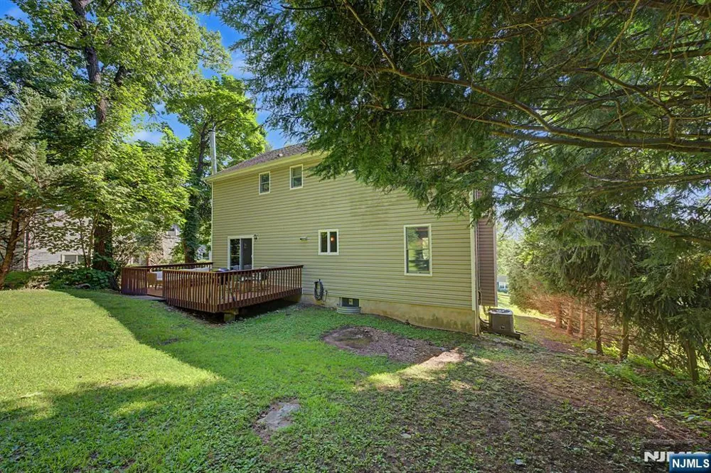 5 Valhalla Way Rockaway Township, NJ 07866