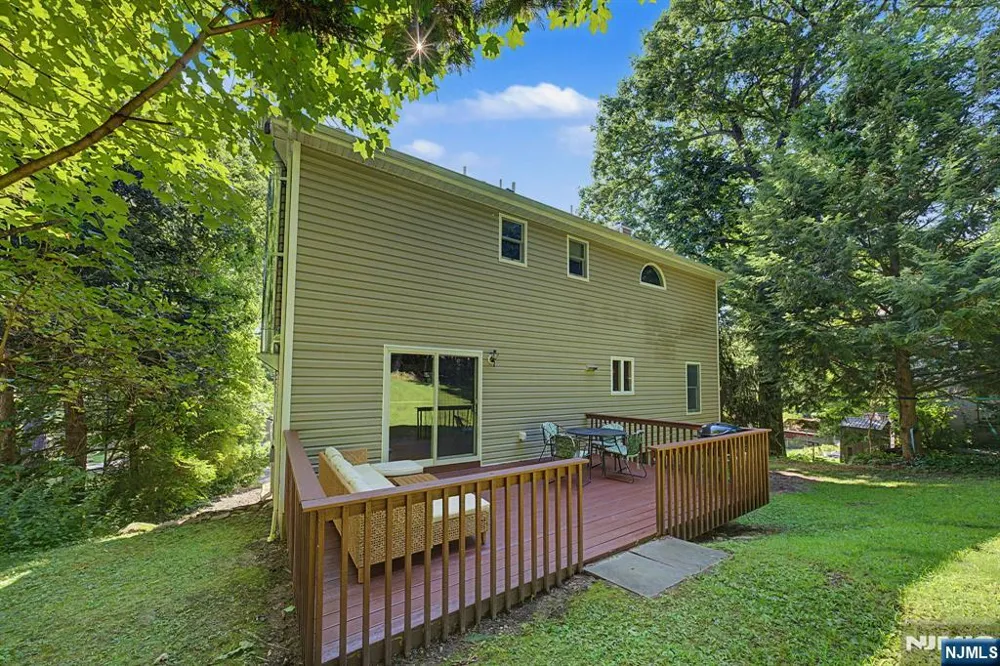 5 Valhalla Way Rockaway Township, NJ 07866