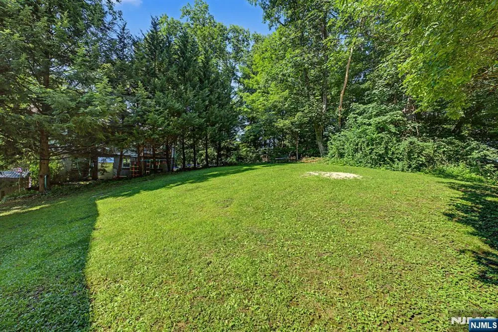 5 Valhalla Way Rockaway Township, NJ 07866