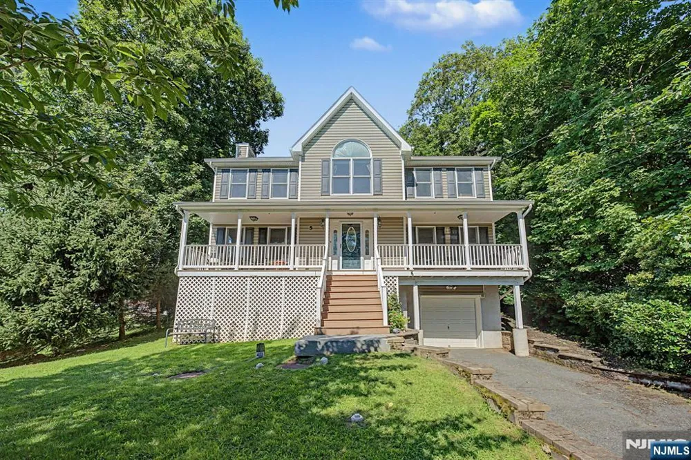 5 Valhalla Way Rockaway Township, NJ 07866