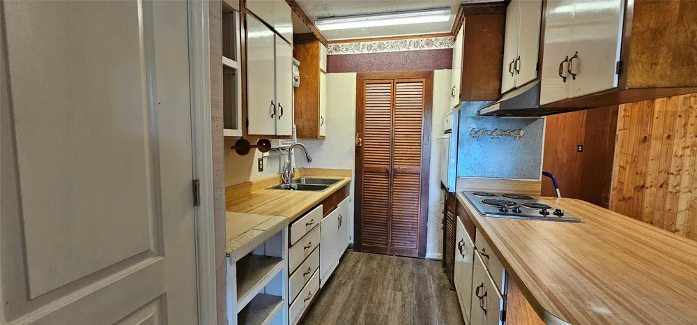 509 Hillcrest Drive Tool, TX 75143