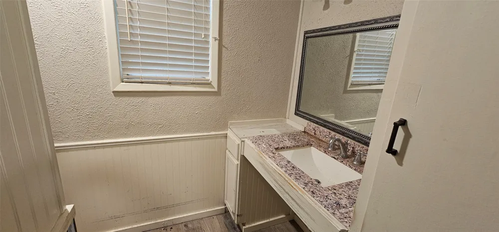 509 Hillcrest Drive Tool, TX 75143