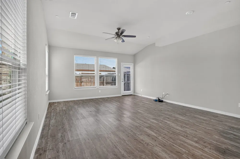 3342 Solana Circle Denton, TX 76207