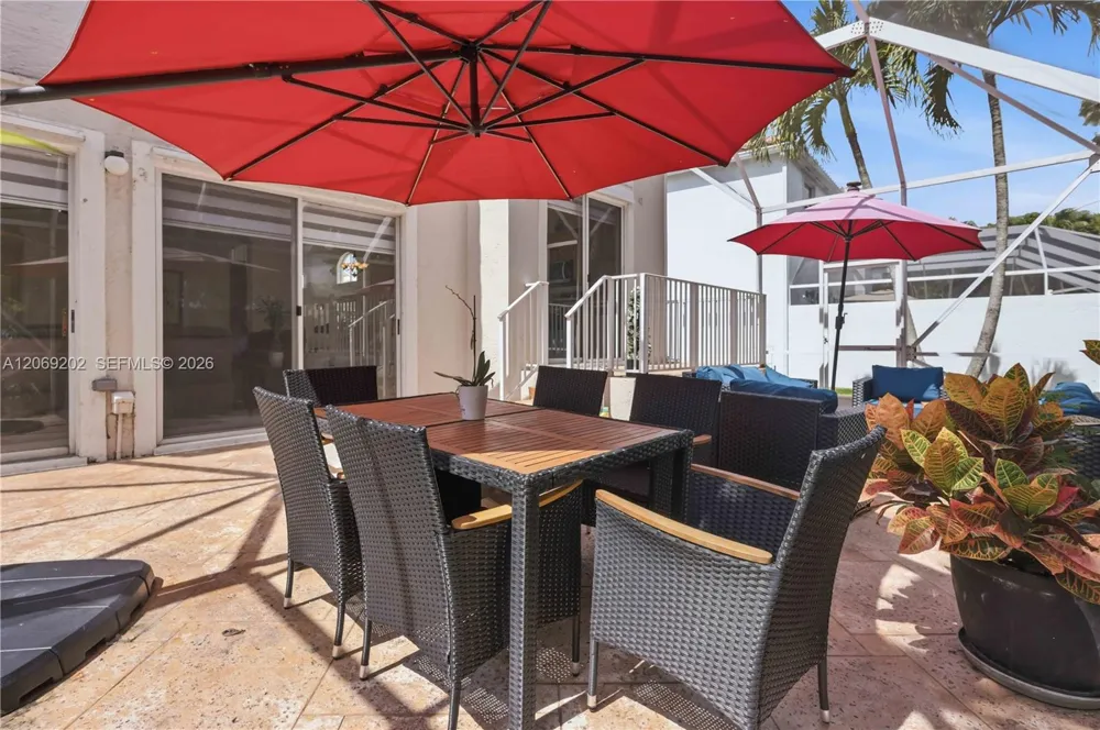 15845 NW 14th Rd Pembroke Pines, FL 33028