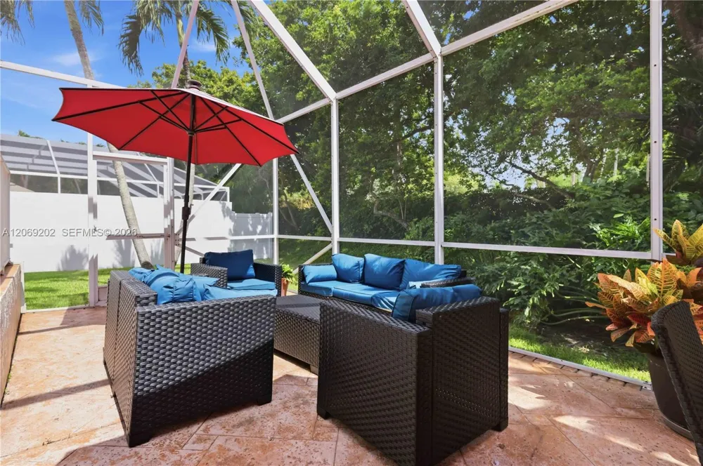 15845 NW 14th Rd Pembroke Pines, FL 33028