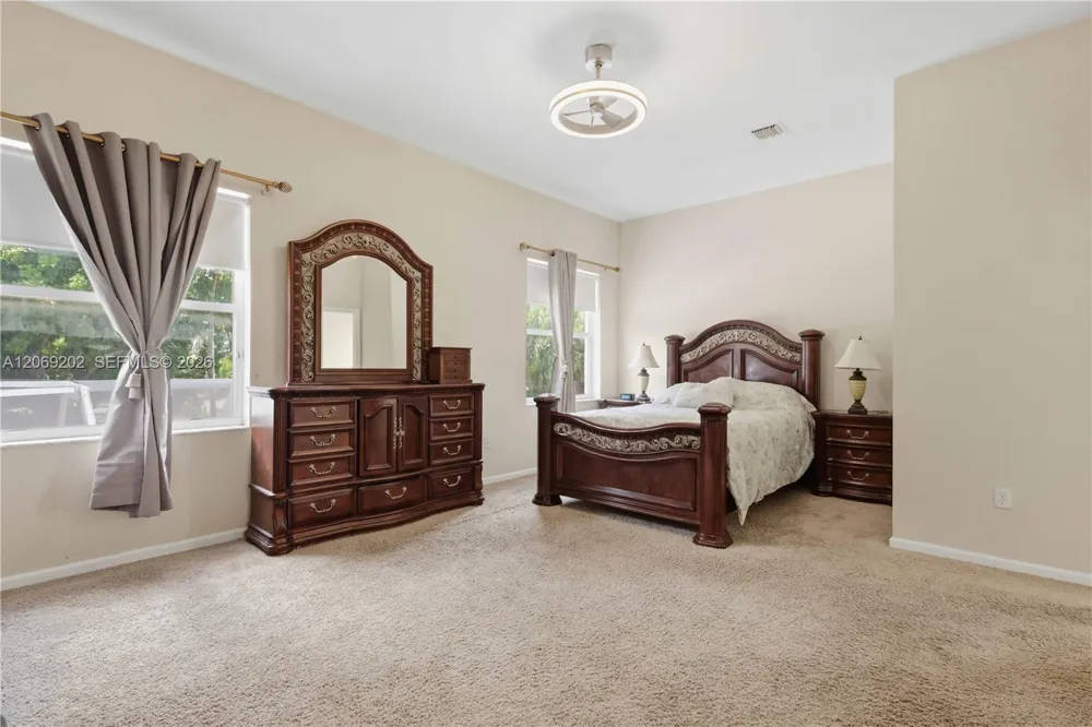15845 NW 14th Rd Pembroke Pines, FL 33028