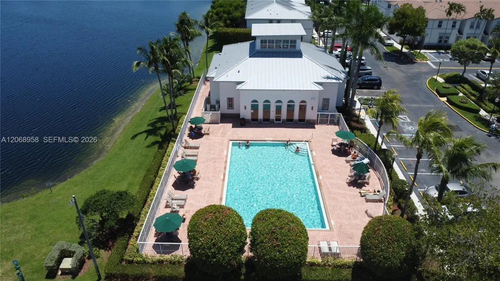 15747 SW 40th St #213 Miramar, FL 33027