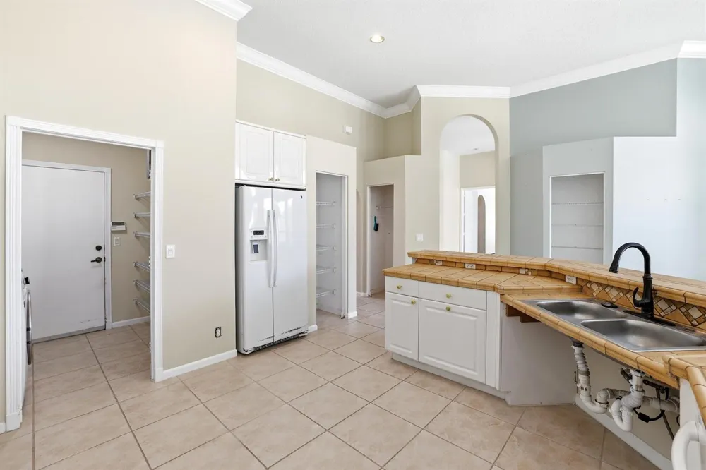 533 Cypress Green Circle Wellington, FL 33414