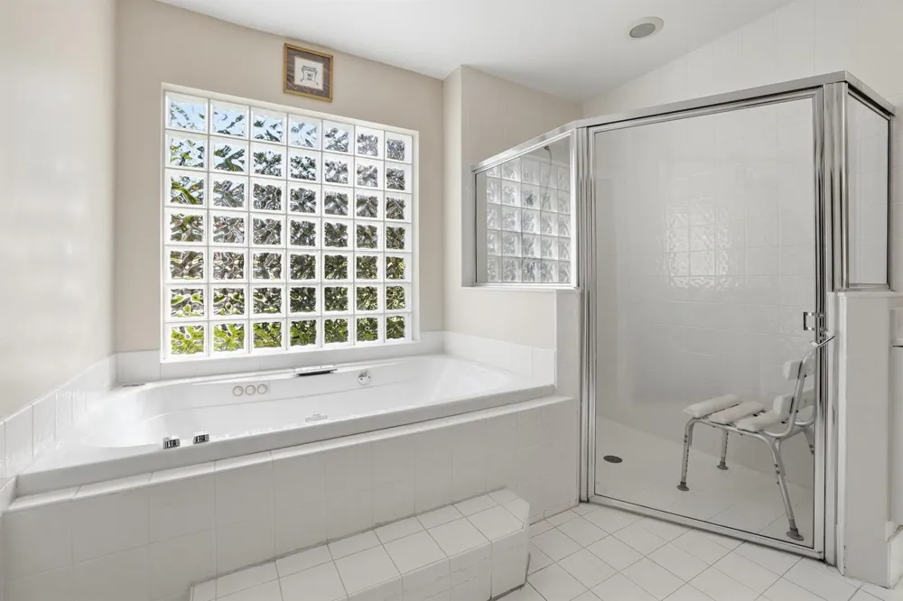 533 Cypress Green Circle Wellington, FL 33414