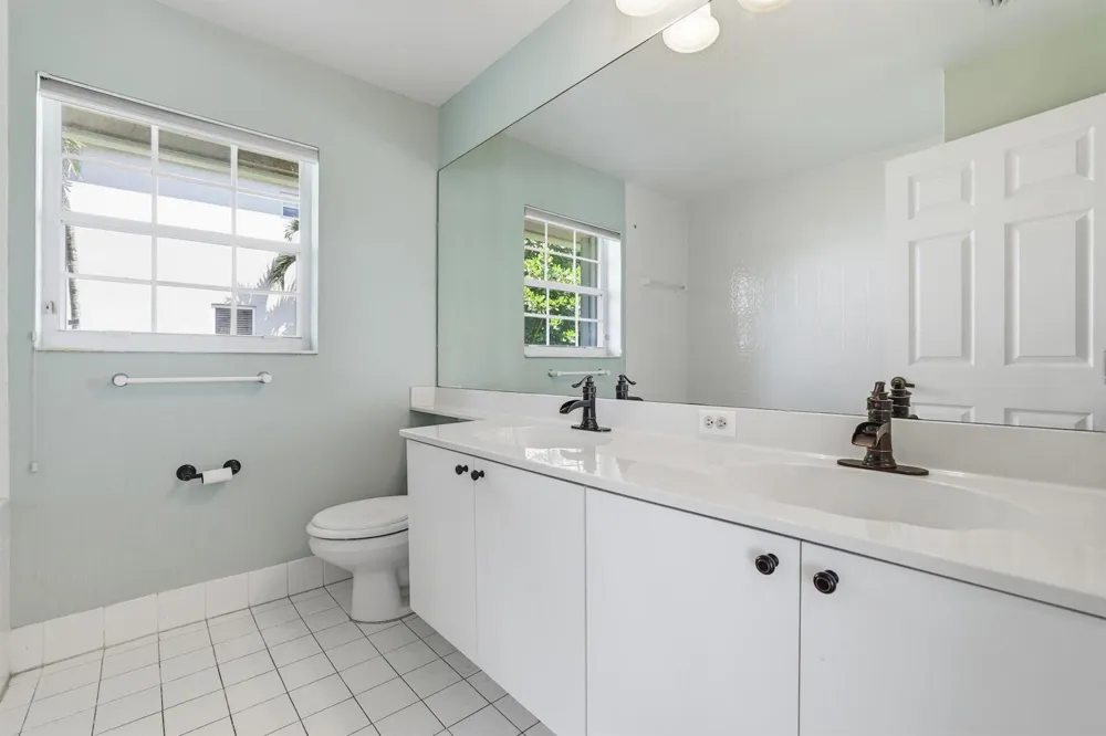 533 Cypress Green Circle Wellington, FL 33414