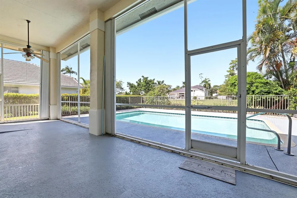 533 Cypress Green Circle Wellington, FL 33414