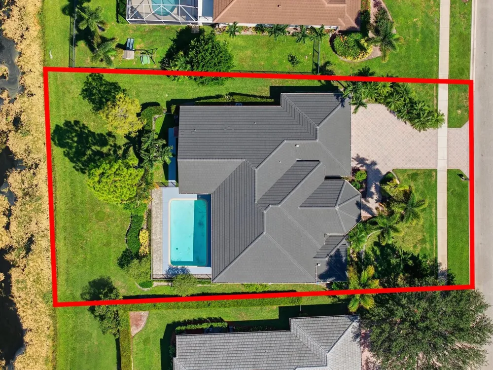 533 Cypress Green Circle Wellington, FL 33414