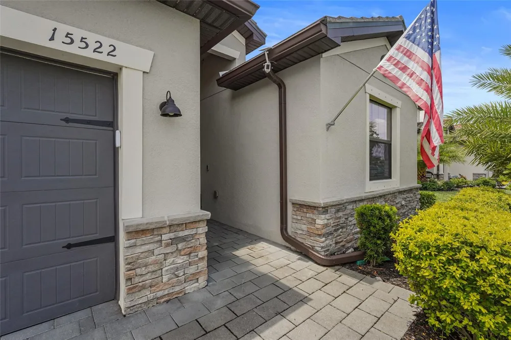 15522 ISLANDWALK AVENUE Bradenton, FL 34211
