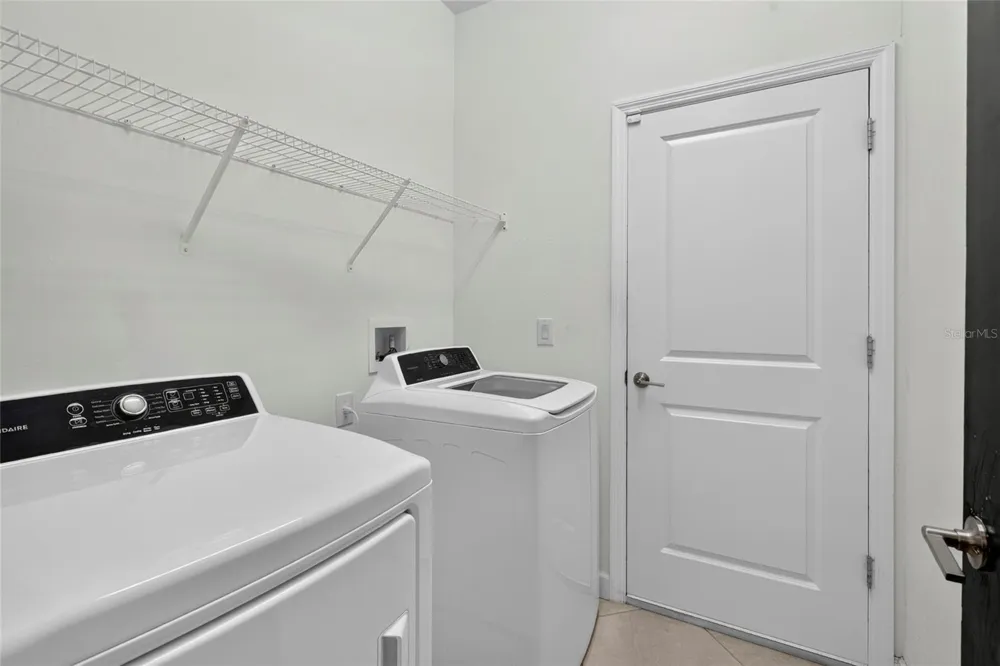 15522 ISLANDWALK AVENUE Bradenton, FL 34211