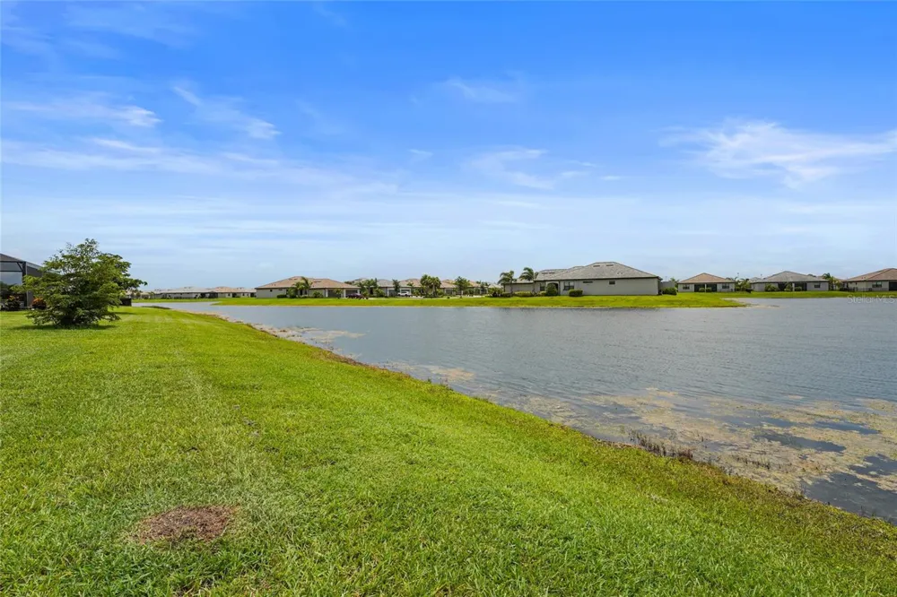 15522 ISLANDWALK AVENUE Bradenton, FL 34211