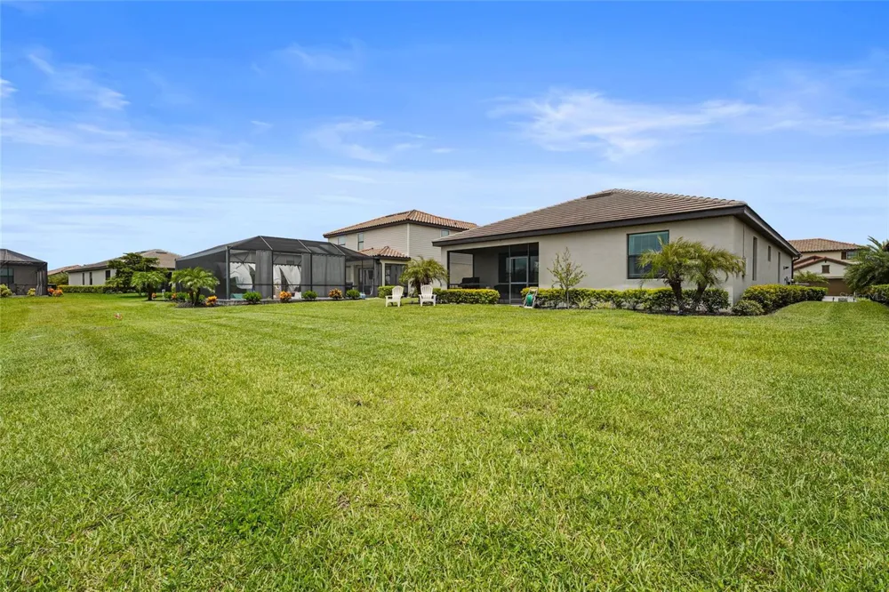 15522 ISLANDWALK AVENUE Bradenton, FL 34211