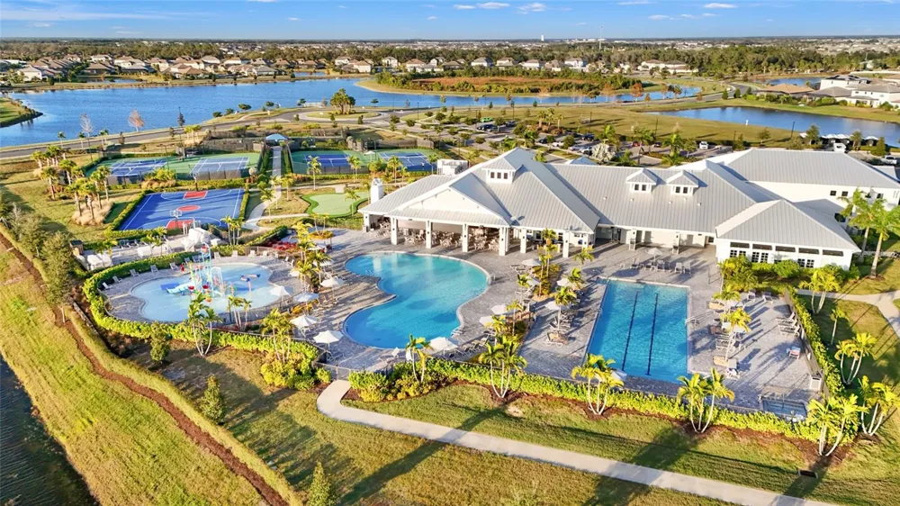 15522 ISLANDWALK AVENUE Bradenton, FL 34211