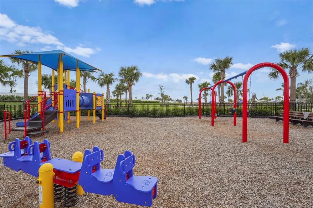 15522 ISLANDWALK AVENUE Bradenton, FL 34211