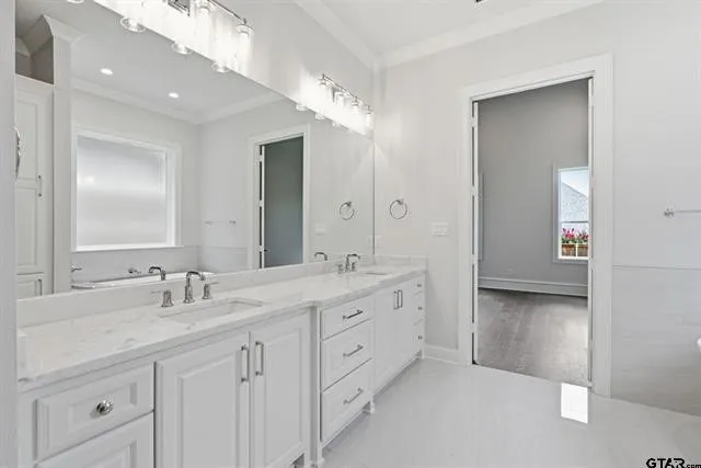 3008 Forest Trail Tyler, TX 75703