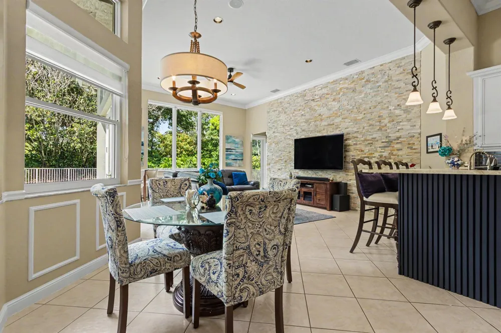 6493 NW 105th Terrace Parkland, FL 33076