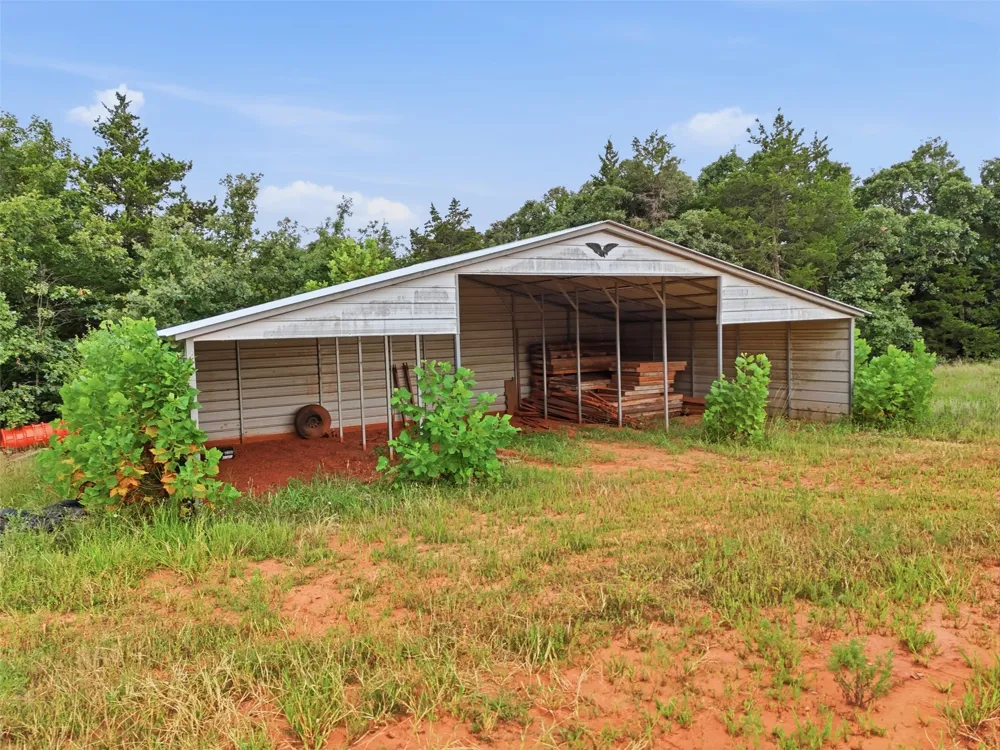 4707 E 116th Street Perkins, OK 74059