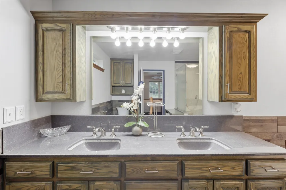 4707 E 116th Street Perkins, OK 74059